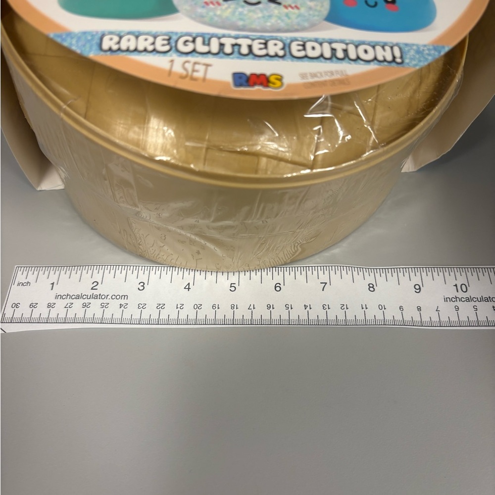 BIG Crazy Fun Mystery Squishy Dumpling - Rare Glitter Edition, BIG DUMPLING - Picture 10 of 10